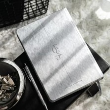 Esranın Dünyası Metalik Gümüş A5 Sert Kapak Haftalık Ajanda, 12 Aylık Planlama