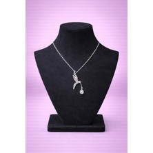 Mdm Style Renkli Kuş Figürlü Damla Taş Detaylı Kolye