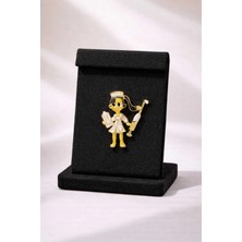 Mdm Style Hemşire Figürlü Broş – Doktor Sağlık Temalı Şık Yaka Iğnesi