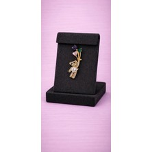 Mdm Style Renkli Taşlı Ayı Broş – Inci Detaylı Şık ve Zarif Tasarım