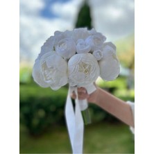 Caelia Yeni Sezon Kırık Beyaz Şakayık Gelin Buketi- Gelin Çiçeği-Damat Yaka Çiçeği 2 Li Set