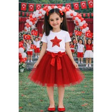 Herşey Nota Kız Çocuk Yıldız Desenli Beyaz Tişört ve Kırmızı Tütü Etek Takım – Bayram Gösteri Takımı 5-13 Yaş