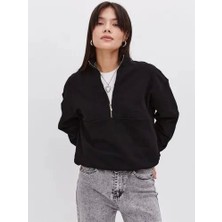 Oversize Yarım Farmuarlı Yakalı Basic Sweatshirt - Siyah
