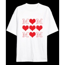 Anneler Gününe Özel Tasarım Mom Kalp Baskılı T-Shirt - Beyaz