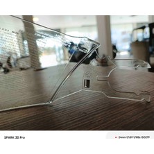 Resimdeki Ürün, Zeus Markasına Ait ZS-3000A, ZS-3100 Veya ZS-3500 Modelleriyle Uyumlu Yedek Bir Motosiklet Kask Vizörüdür