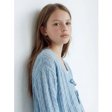 LC Waikiki Lcw Kids Mavi V Yaka Saç Örgüsü Desenli Kız Çocuk Triko Hırka
