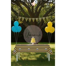 Umamiçe Sarı Lacivert Mini Parti Seti – Masa Örtüsü + Flama + 5 Metalik Mavi Balon + 5 Metalik Sarı Balon