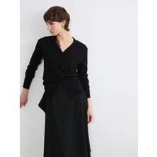 LC Waikiki Soulife Siyah V Yaka Kadın Triko Hırka