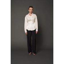 Thalure Kadın Beyaz Şal Detaylı Gömlek