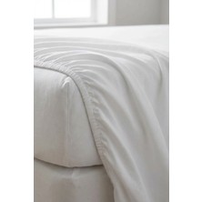 Yuvart Home Örme Lüx Alez – Sıvı Geçirmez, Nefes Alabilen, Kaymaz Yatak Koruyucu