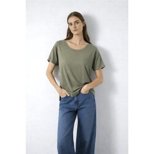 Fashion Friends Pamuk ve Modal Karışımlı Yuvarlak Yaka Bluz Bayan Bluz 26Y0309K1