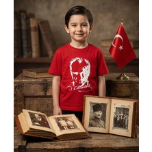 Cefri Atatürk Baskılı Kırmızı Çocuk Tshirt