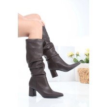 No 35 Moda Sivri Burun Büzgülü Kadın Topuklu Fermuarsız Çizme