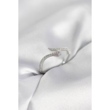 Luxdanet Gümüş Renk Yılan Model Zirkon Taşlı Kadın Yüzük