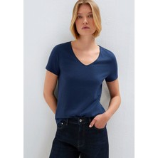 Mavi V Yaka Lacivert Basic Tişört 1614176-70497