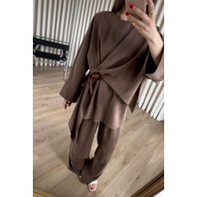 Sue Store Kahverengi Şal Model Toka Detaylı Modal Pantolon Bluz Takım