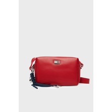 Tommy Jeans Logolu Ayarlanabilir Askılı Çanta Bayan Çanta AW0AW18456 Xle