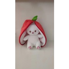Famemus Accessory Süpriz Çilek Peluş Oyuncak