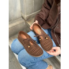 Erva'nın Butiği Kahve Süet (Sergey) Lazer Kesim Boncuk Detay Kadın Ayakkabı