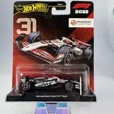 Hot Wheels Premium Money Gram Haas F1 Team #31 1:64 Model Araba