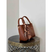 Şık ve Kullanışlı Kadın Çanta | Günlük & Özel Gün Kombinlerine Uygun