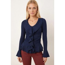 Armonika Kadın Lacivert Yakası Fırfırlı Kolları Volanlı Büzgülü Bluz ARM-26K001079