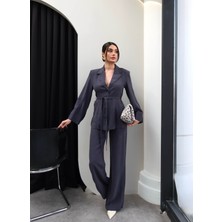 Esra Helvacı Kuşaklı Blazer Ceket Pantolon Takım