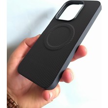 TechnoCase Mi 15 T Uyumlu Kabartmalı Magsafe Karbon Kılıf