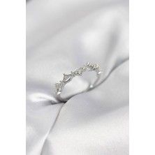 Luxdanet Zirkon Taşlı Pirinç Gümüş Renk Kadın Yüzük