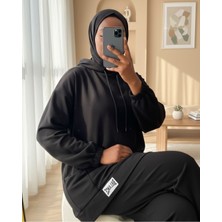 Moda Morfo Kapşonlu Arma Detaylı Penye Takım -Siyah