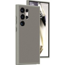 The Gencoo Galaxy S24 Ultra Kılıf Magsafe Şarj Özellikli Karbon Fiber Görünümlü Tgco T-Karbon Kapak-Titanyum-Gri