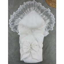 TeknoKapsül Yenidoğan Bambu Taç Nakışlı Delüks Kundak Bebek Battaniyesi Ekru