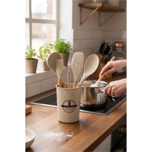 PremiumPort Şık 5 Parça Silikon Servis Seti Kremlik ve Standlı Tasarım