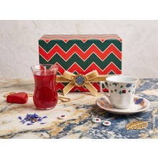 Korsan Bit Pazarı Anneler Günü Hediye Kutusu | El Yapımı Mum, Kalpli Çikolata, I ❤️ Mom Bileklik & Aksesuar Seti