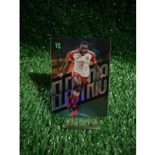 Panini Upamecano Electric Top Class Oyun Kartı