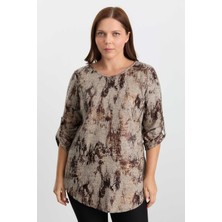 Selen Büyük Beden Varak Desen Kolu Kıvırmalı Bluz  /  Bej