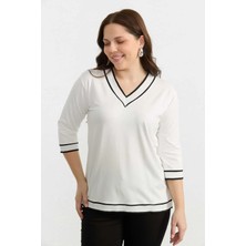 Selen Büyük Beden Yaka Etek Kol Ucu Ribanalı Penye Bluz  /  Ekru