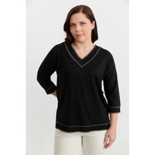 Selen Büyük Beden V Yaka Simli Ribanalı Penye Bluz  /  Siyah