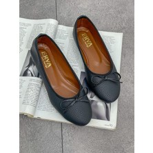 Erva'nın Butiği Siyah Cilt (Luca) Fiyonk Detay Kadın Babet