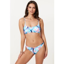 Pierre Cardin Kadın Batik Desenli Destekli Omuzu Askısı Ayarlanabilen Normal Bel Kaplı Bikini Takımı