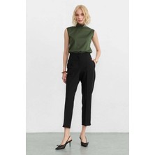 Selen Beli Yarım Lastikli Yan Cep Boru Paça Pantolon  /  Siyah