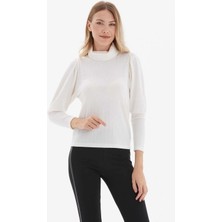 Selen Balıkçı Yaka Kolları Büzgülü Triko Bluz  /  Ekru
