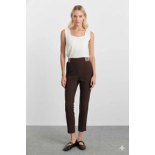 Selen Kemeri Çizgili Lastikli Dar Paça Pantolon  /  Kahve