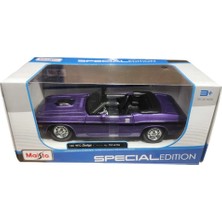 Freedom Storee Maisto 1/24 1970 Dodge Challenger R/t Convertible
