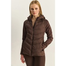 Shade Kadın Kapüşonlu Fermuarlı Garnili Slim Fit Şişme Mont