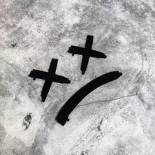 Özgül Reklam Üzgün Surat Sticker x Sticker Araba Sticker / Motor Sticker / Laptop Sticker