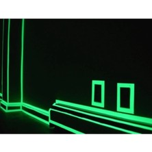 Özgül Reklam Fosforlu Şerit Karanlıkta Işık Veren (4 Metre)