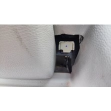 Twingo 1 kaput kontrolü onarımı (KOMPLE DEĞİLDİR GÖRSELLERDE BELİRTİLMEYE ÖALIŞILAN GÖVDE PLASTİĞİ GELMEKTEDİR ) - K0477