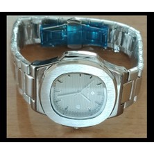 Erkek Saati Patek Philippe – Cenevre'nin Asırlık Mirasında Föhn Rüzgarının Esintisi: Sıcak, Kuru ve Güçlü