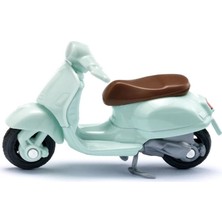 Siku Sıku Vespa 125 Gts Super